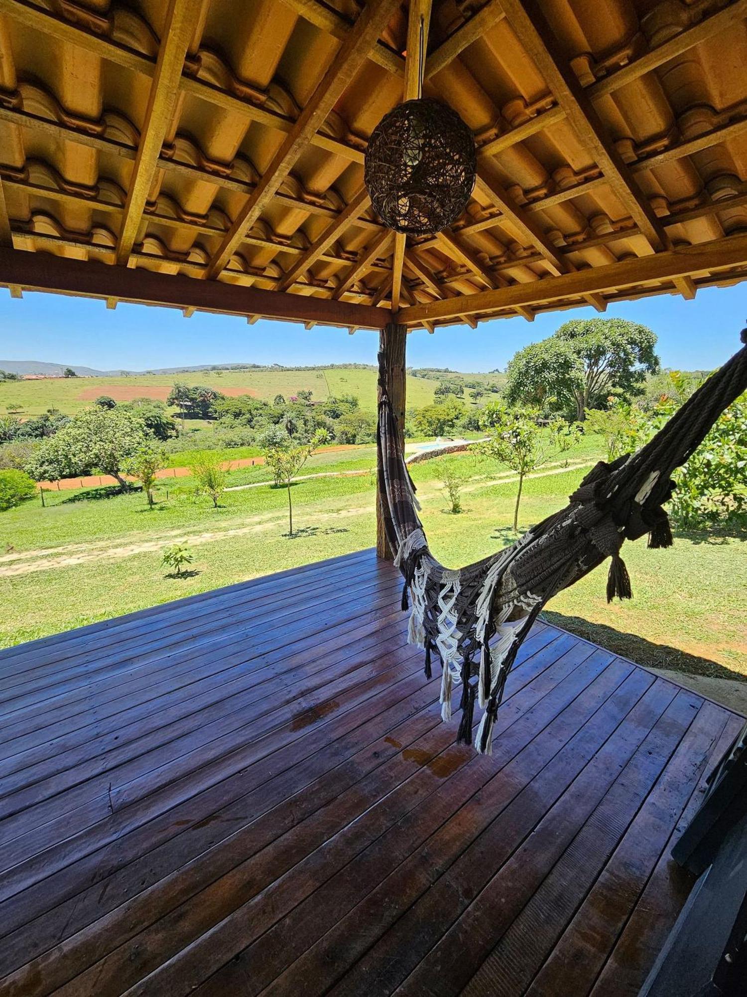 Chales Vila Carrancas - Unidade Centro Exteriér fotografie