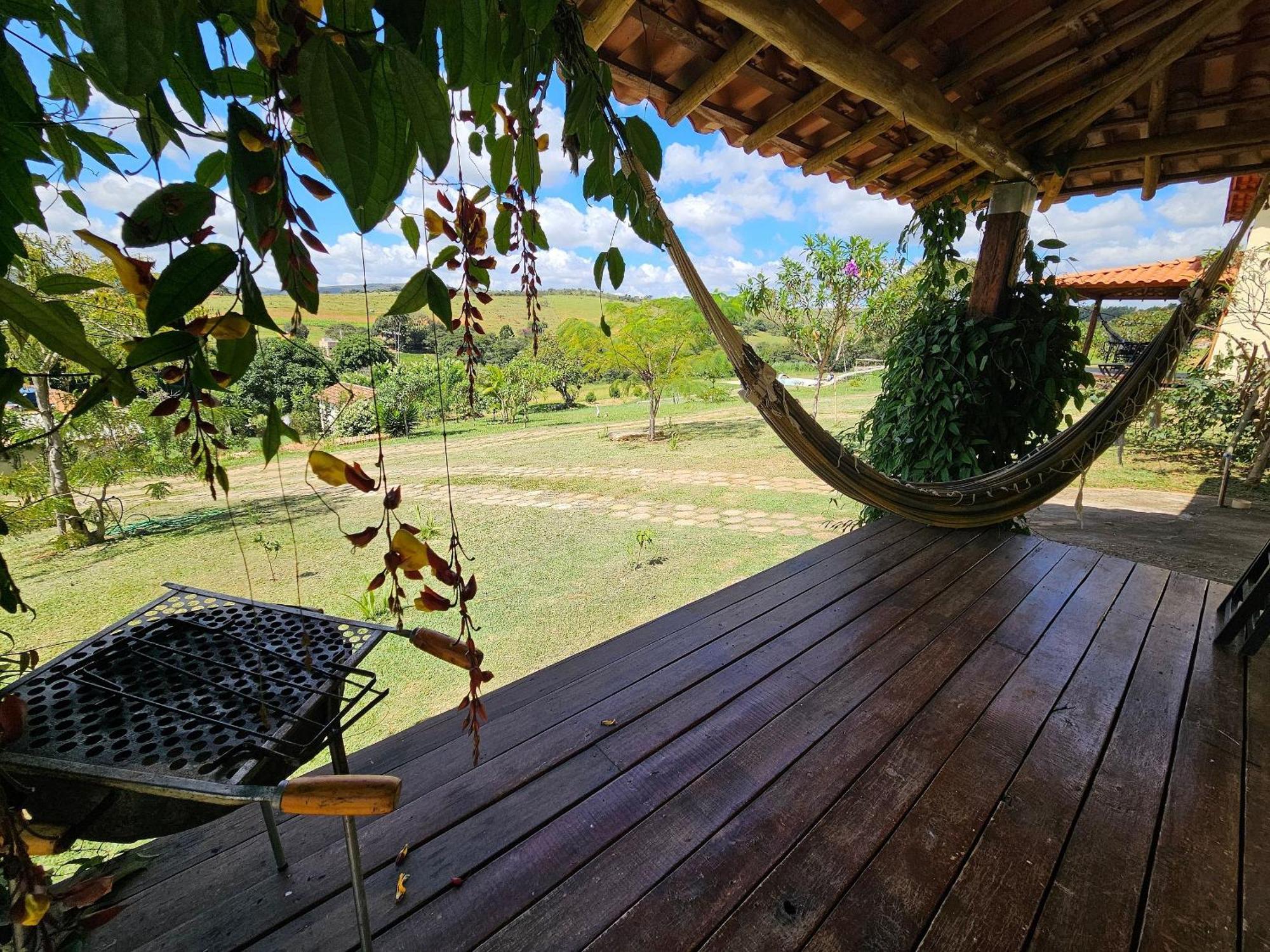 Chales Vila Carrancas - Unidade Centro Exteriér fotografie